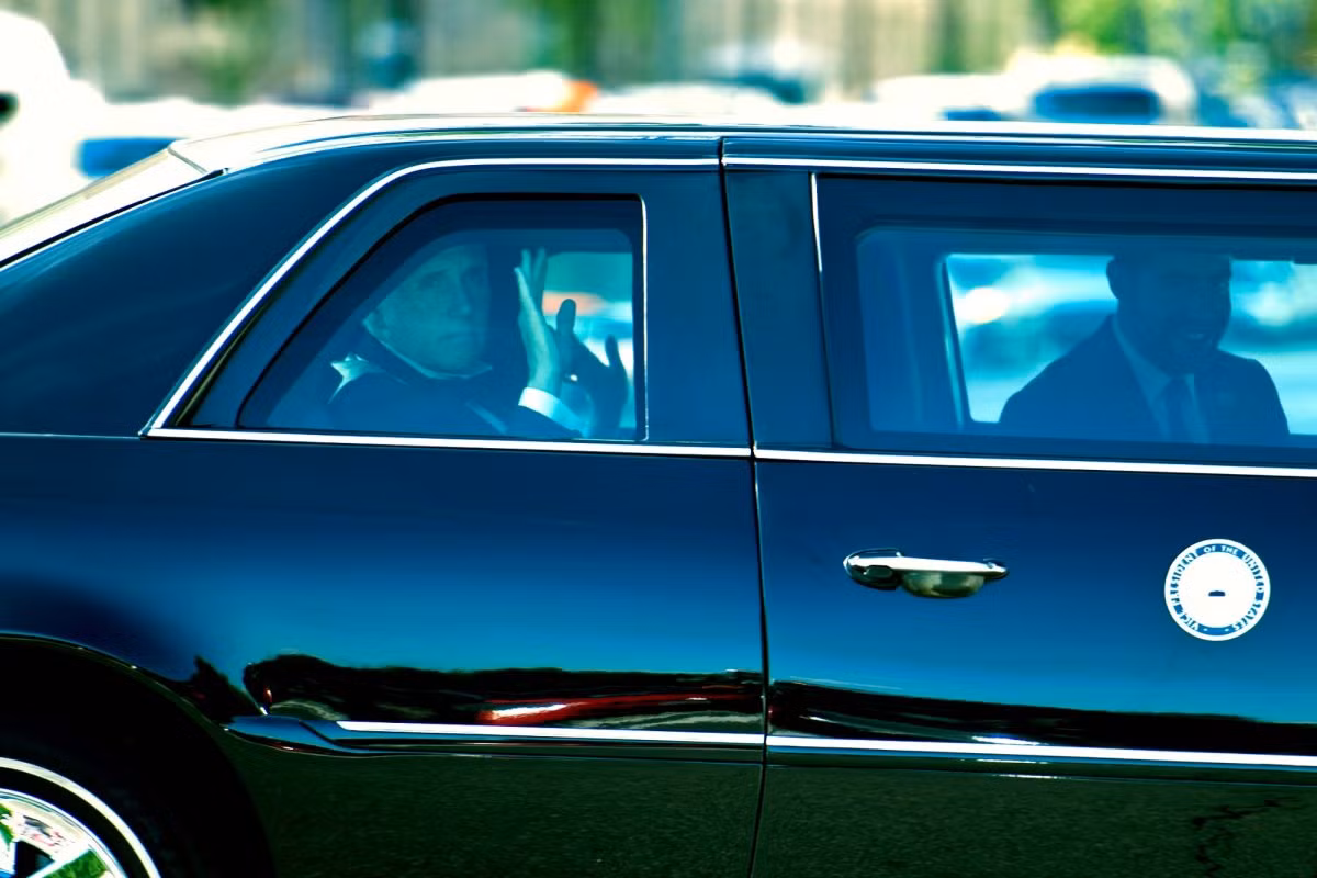 Phó Tổng thống Mỹ Mike Pence cùng phu nhân, Karen, cũng là khách mời danh dự trong tiệc cưới của Bộ trưởng Tài chính Mnuchin. Ảnh: BI.