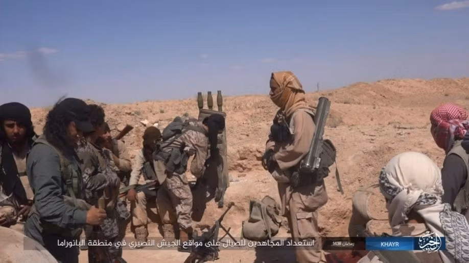 Nhóm IS đã chuyển toàn bộ binh lực về tỉnh Deir Ezzor nhằm thiết lập một “thủ phủ” mới tại Syria.