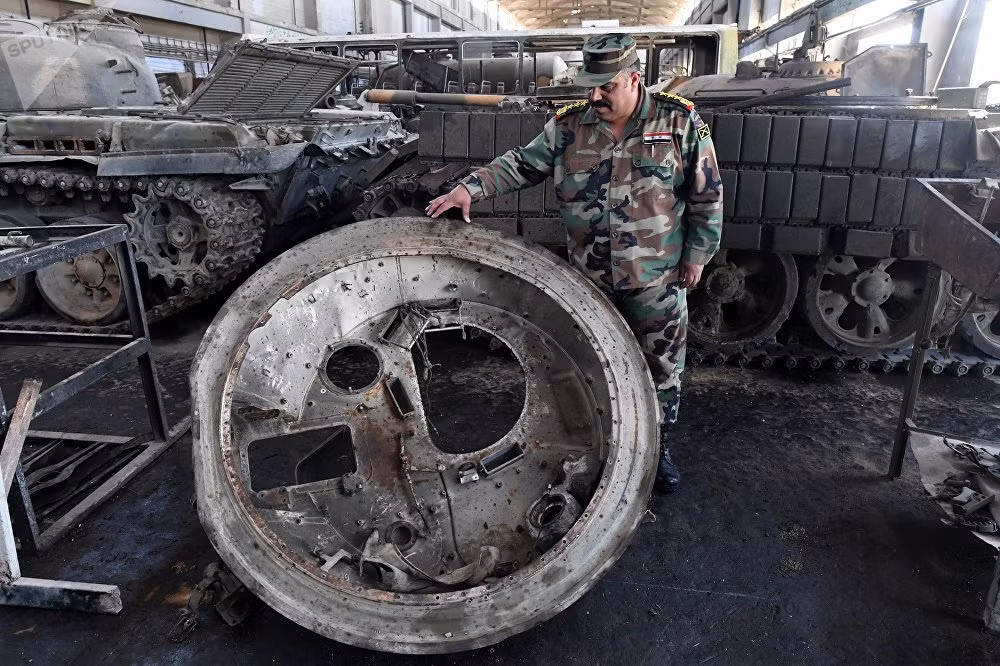 Phần tháp pháo hư hại của một chiếc xe chiến đấu bộ binh BMP-1.