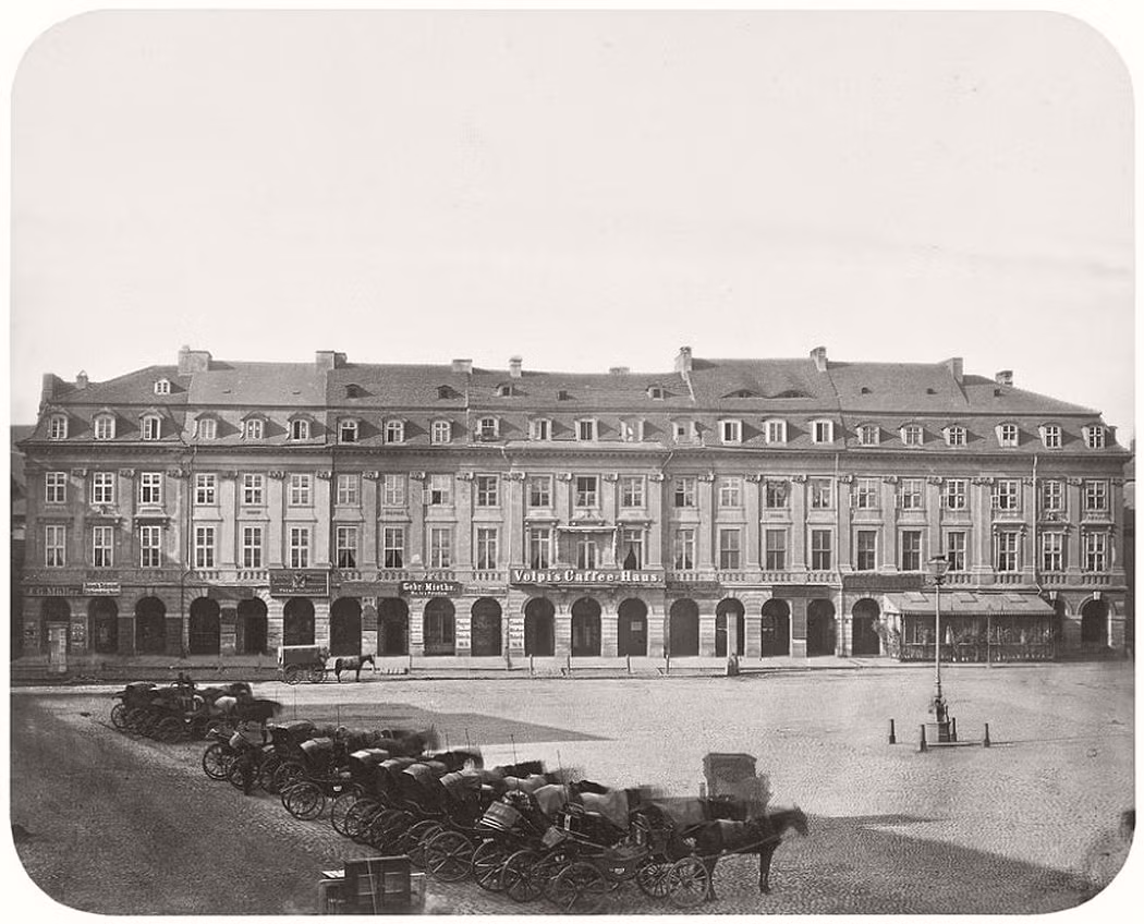 Một địa điểm ở Berlin vào khoảng năm 1863. Ảnh: Vintage.