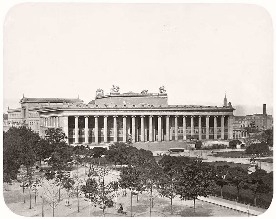 Quang cảnh ở khu vực Bảo tàng lịch sử Altes năm 1861. Ảnh: Vintage.