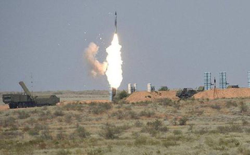 Đó có thể là lý do vì sao S-300 của Syria dù cực mạnh nhưng lại "bất lực" trước các cuộc không kích từ Israel.