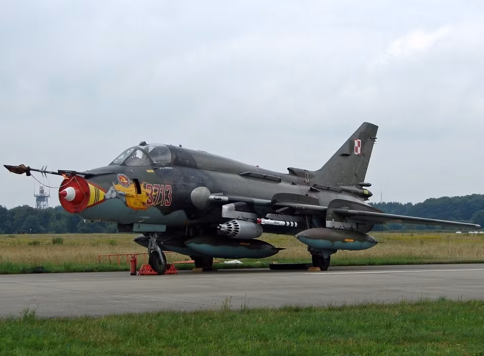 Thay đổi lớn nhất để Su-22 có thể lột xác chính là trang bị cho chiến đấu cơ này radar đa năng PhaThom - đây là sản phẩm liên doanh giữa Phazatron và Thomson-CSF đã thế chỗ hệ thống Klen.