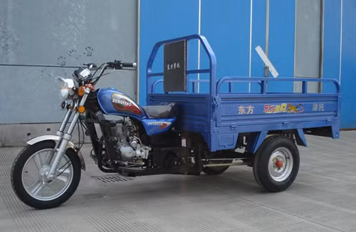 Một trong những chiếc xe ba gác do băng trộm của Lĩnh thực hiện được Công an thu giữ.