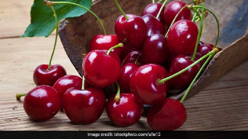 2. Anh đào (Cherry). Loại quả này không chỉ có vị ngọt thanh mà còn có thể ngăn ngừa bệnh thiếu máu do thiếu sắt và tăng cường khả năng miễn dịch. Ảnh: Istock.