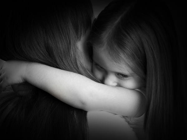 Tuy vậy, trẻ dưới 4 tuổi có hơn 9 lần nổi cơn “tam bành” thực sự không ổn. Thậm chí, nó được đánh giá là dấu hiệu của trầm cảm, vấn đề tâm thần khi thay đổi cảm xúc không lý do, kèm tình trạng tim đập nhanh, thở mạnh. Ảnh: Boldsky.