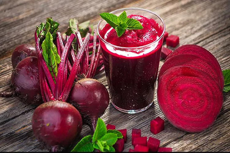 Người bệnh cũng nên tuân thủ hướng dẫn của bác sĩ, đồng thời kiểm soát chế độ ăn uống của mình. Ảnh: NDTV.