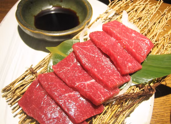 Hiện món ăn bị cấm phục vụ tại Trung Quốc. Tuy vậy, món ăn thi thoảng vẫn được chế biến bởi người dân ở các vùng quê tỉnh Hà Nam và Hà Bắc.