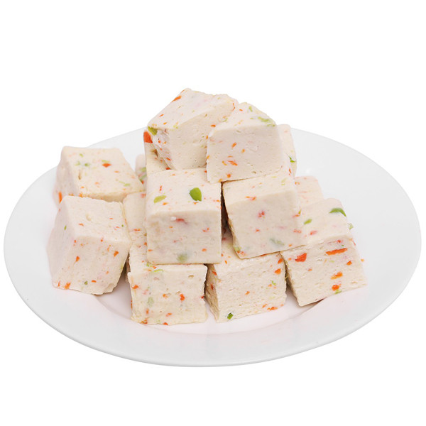 Để tạo vị đậu phụ, nhà sản xuất sẽ tận dụng muối và chất điều vị. Tiêu thụ thực phẩm nhiều muối, chất bột đường thời gian dài sẽ không tốt cho sức khỏe. (Ảnh minh họa)