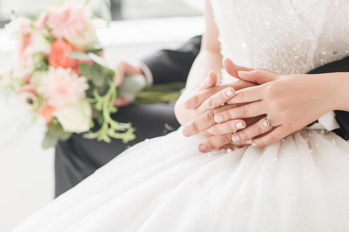 Thông tin gì về vợ sắp cưới cũng như địa điểm tổ chức tiệc cưới của nam MC không được hé lộ. Cho tới hiện tại, đám cưới của nam MC cũng không có thông tin về cô dâu. Hai gia đình tổ chức riêng mà chưa có tiệc mừng với bạn bè do vướng mùa dịch COVID-19.