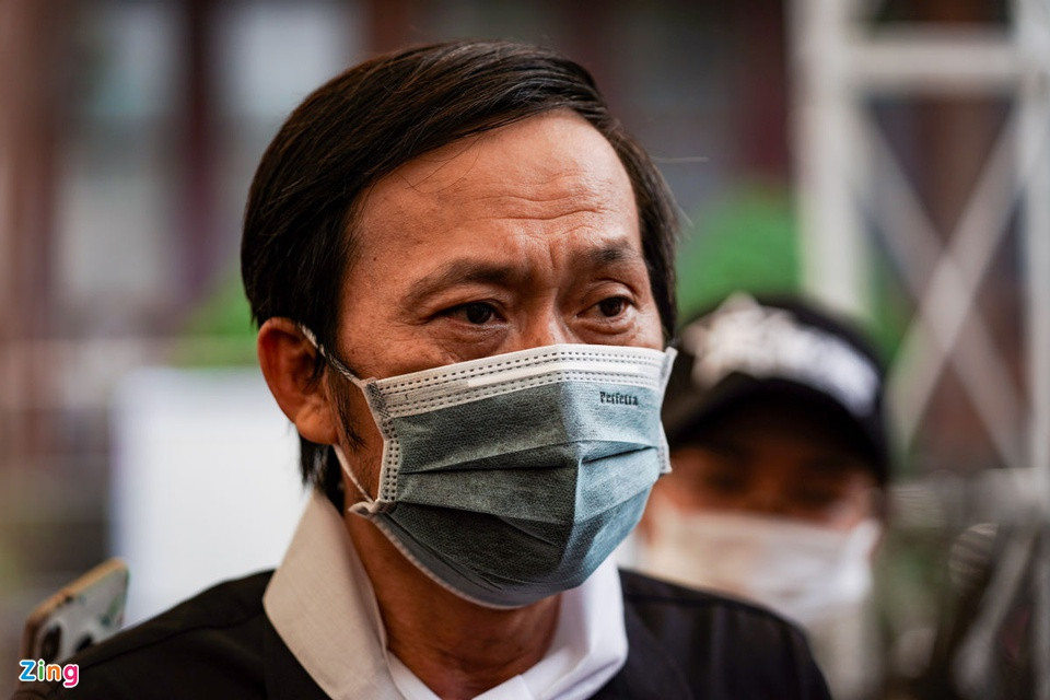 Sau 6 thang, Hoai Linh giai ngan tien lu lut 2020 giua dich COVID-19