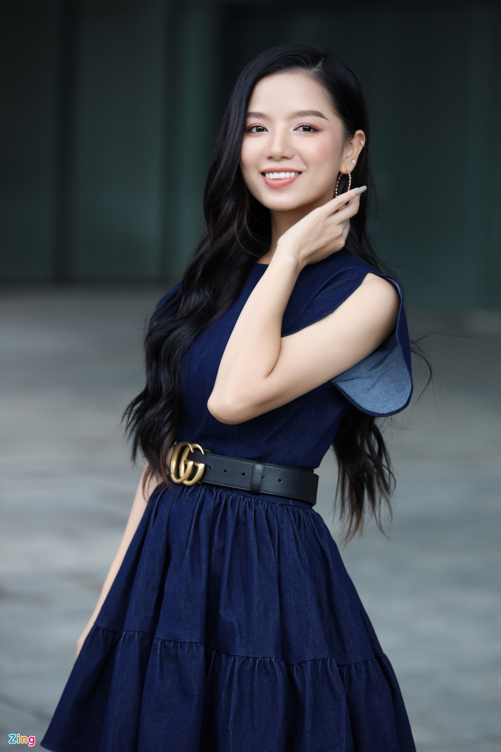 Hạ Anh (sinh năm 1995) là nữ diễn viên thủ vai Thảo - vợ của Lâm (Mạc Văn Khoa đóng) trong phim điện ảnh Lật mặt: 48h của Lý Hải. Trước dự án này, Hạ Anh từng được biết đến với nhiều vai diễn khác như Ngân trong Cả một đời ân oán.