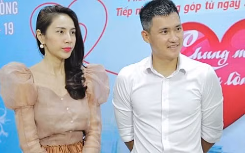 Cong Vinh - Thuy Tien chot sao ke ngay 17/9, cong khai cac khoan chi