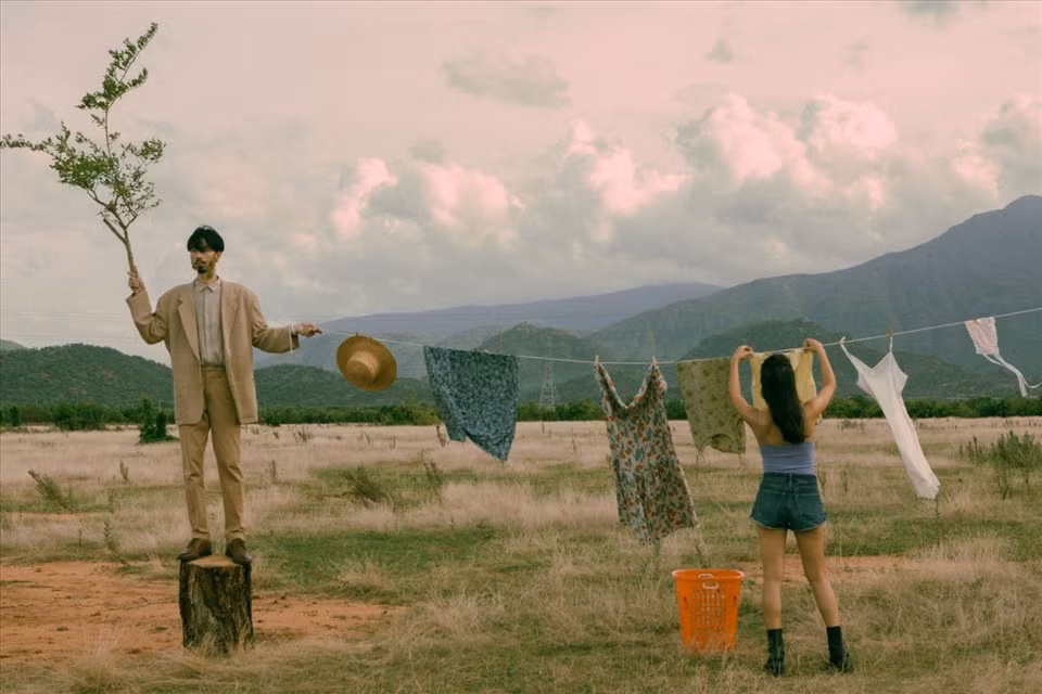 Vi sao MV “Tron tim” cua Den Vau vua ra mat da gay sot?