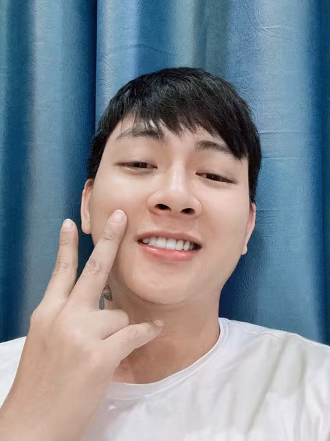 Hinh anh Hoai Lam tai xuat sau thoi gian im ang-Hinh-2