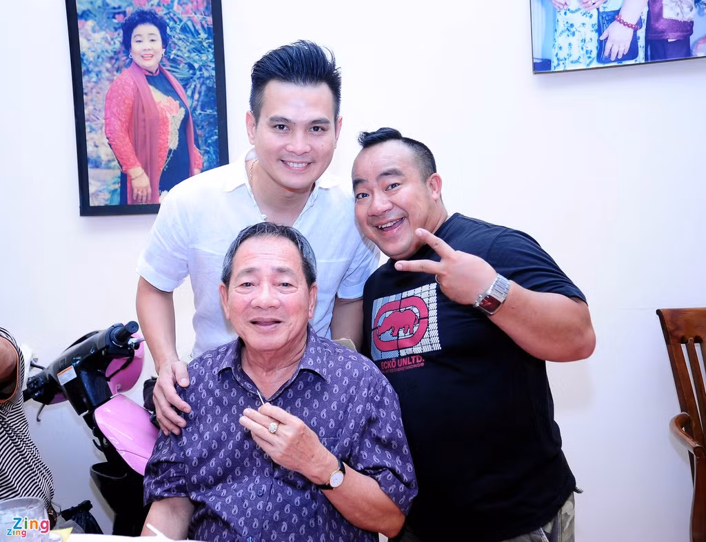 Cha cua dien vien Hieu Hien - nghe si Duc Lang qua doi-Hinh-2