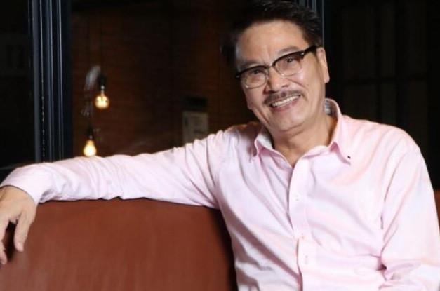 Ngoi sao gao coi Ngo Manh Dat qua doi