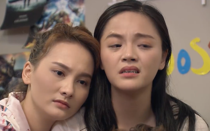 Sau dấu ấn của vai My "sói", Thu Quỳnh cũng trở thành một trong những diễn viên nữ được yêu thích. Cô tham gia Về nhà đi con, Những ngày không quên. Nhân vật Huệ, với màu sắc và tính cách trái ngược My "sói", chính là cơ hội để Thu Quỳnh cho thấy khả năng biến hóa đa dạng. Cô thể hiện tròn vai, thoát khỏi hình bóng của một gái làng chơi trong Quỳnh búp bê.