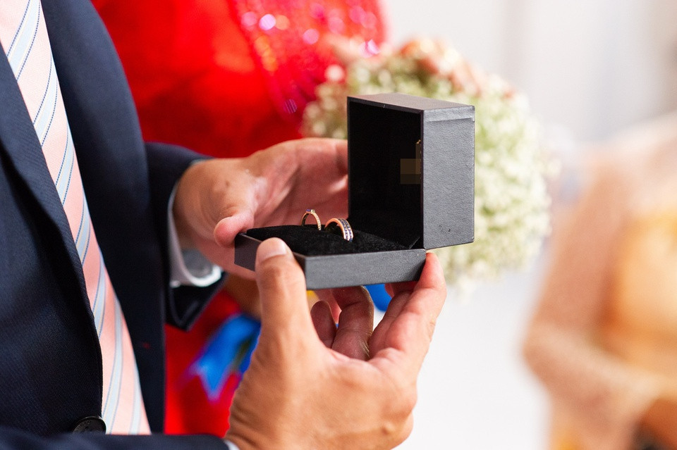 Sau đám cưới ở Cà Mau, Đình Hiếu dự định tổ chức tiệc lần hai tại TP.HCM. Tuy nhiên, thời gian này, dịch bệnh đang diễn biến phức tạp nên anh chưa có kế hoạch cụ thể.