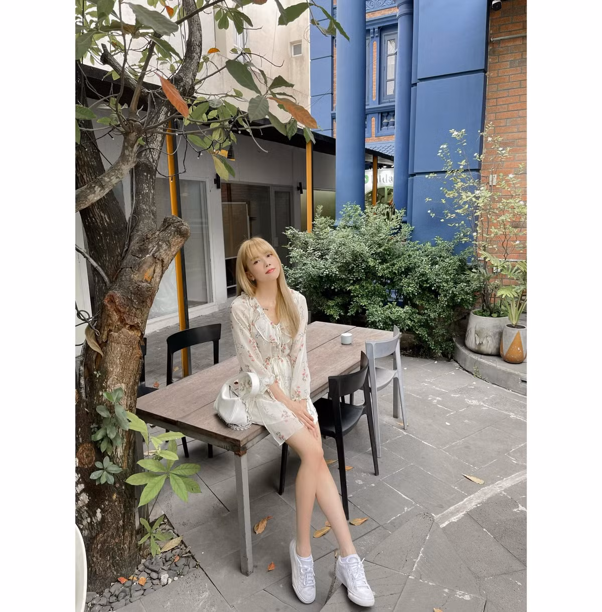 Nhiều bạn bè, khán giả đã động viên tinh thần Thiều Bảo Trâm.