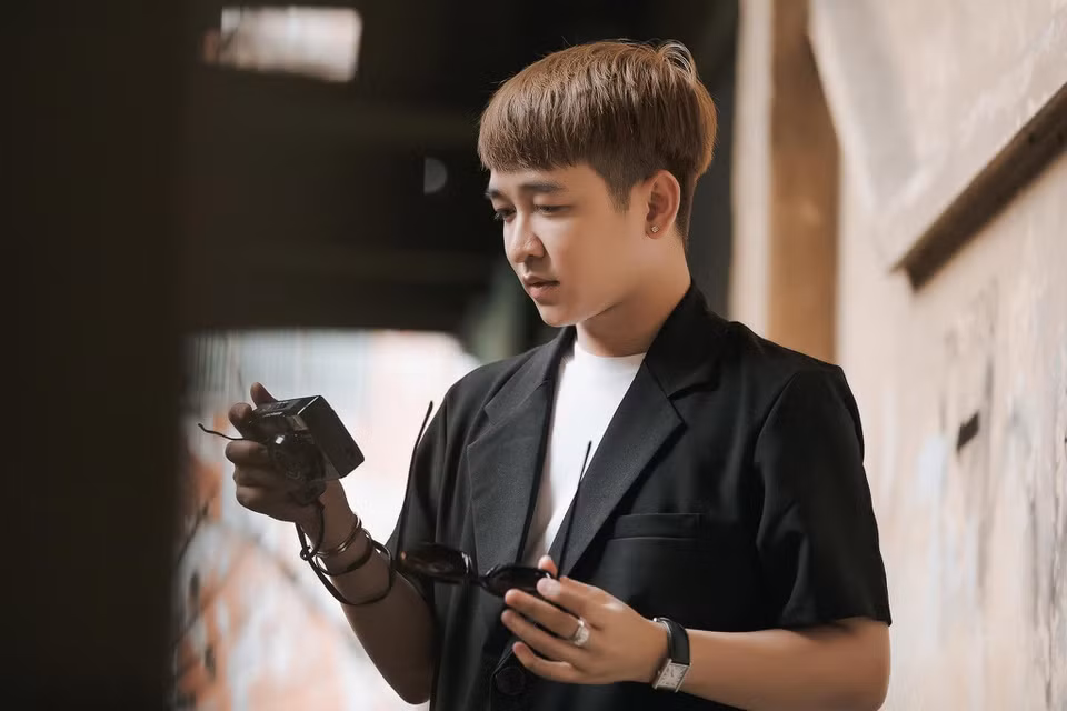 Quan ly giu het cat-xe cua Ho Van Cuong la hiem co o showbiz-Hinh-4