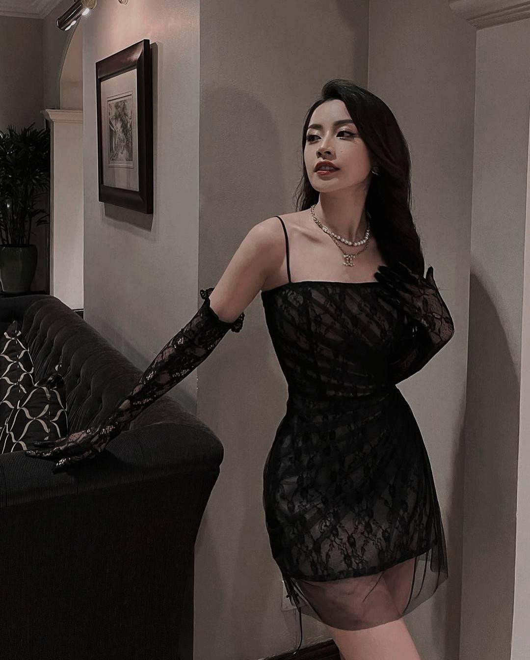 Sở hữu chiều cao khiêm tốn nhưng với 3 vòng nóng bỏng Chi Pu lên đồ vẫn đẹp chất ngất.