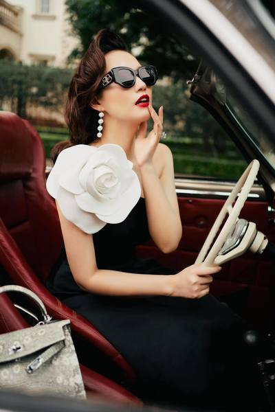 Năm 2020, Lã Thanh Huyền trở lại với vai Tuệ Lâm sắc sảo trong phim Tình yêu và tham vọng, đánh dấu sự tái xuất màn ảnh sau 5 năm vắng bóng.