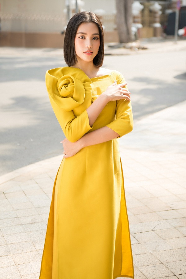 Bộ sưu tập nhiều màu sắc khiến các cô gái "yêu ngay từ cái nhìn đầu tiên".