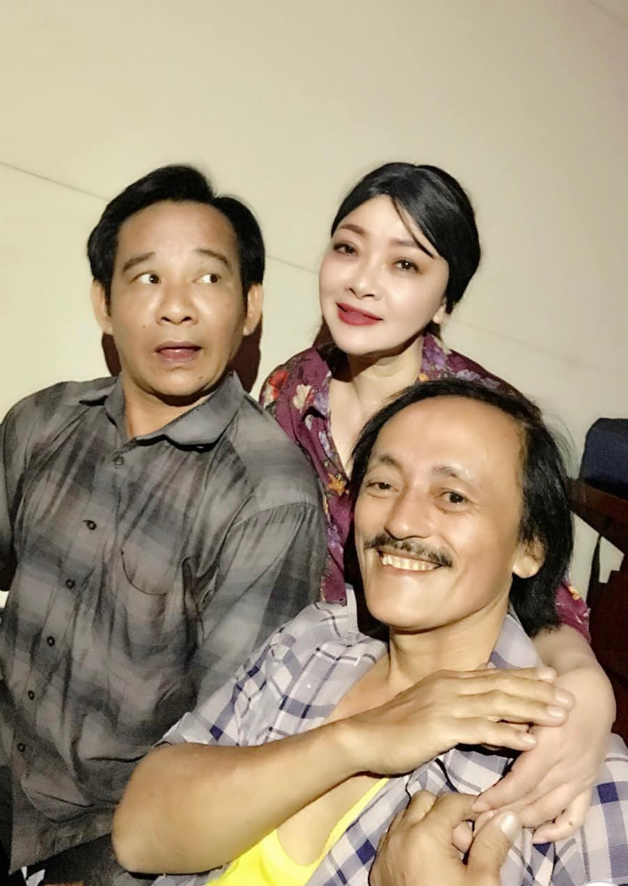 Nghe si Giang Coi tam su xuc dong: “Than chet luon rinh rap o cua“-Hinh-2