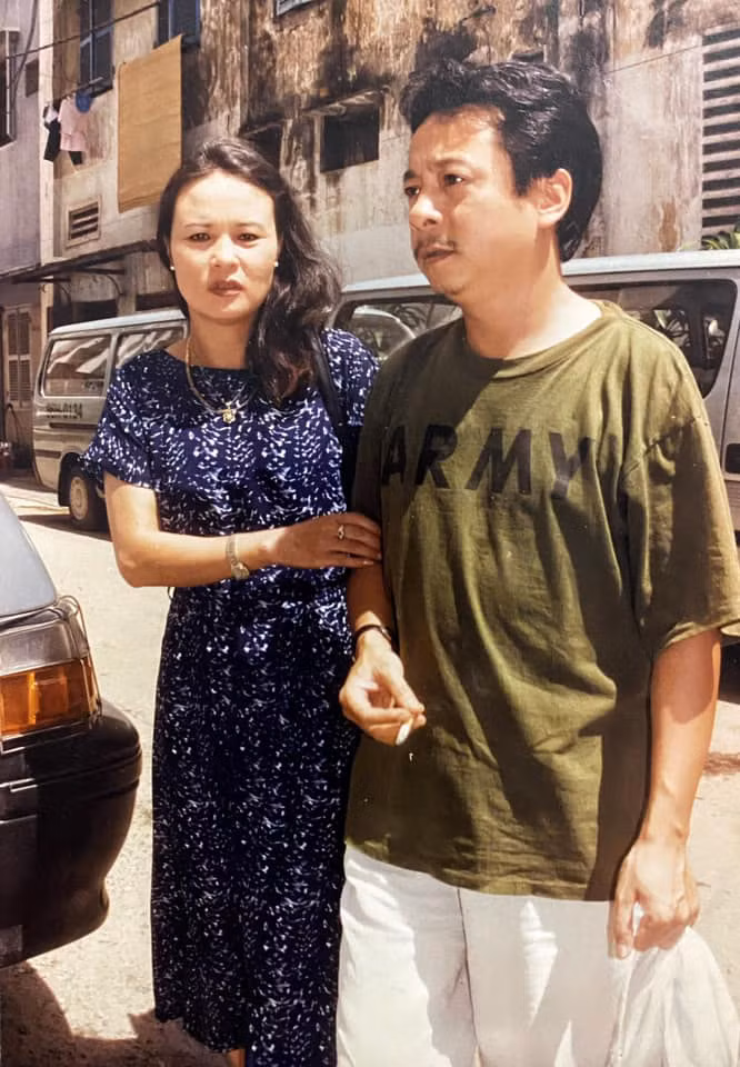 NSND Hoang Cuc khoc ngat… khi thao dieu van cho NSND Hoang Dung-Hinh-2