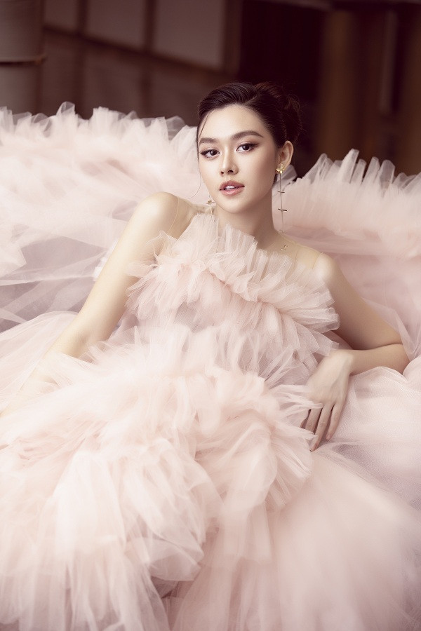 Từ khi có kế hoạch lập gia đình, Á hậu Tường San đã tập trung cho cuộc sống cá nhân và hiếm khi xuất hiện tại các sự kiện.