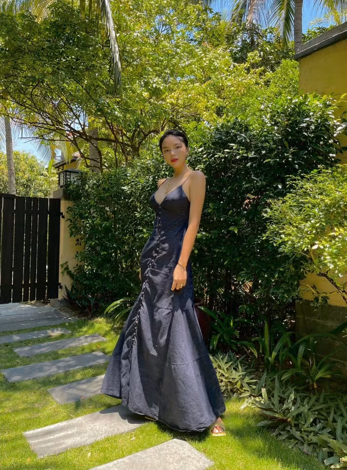 Với những ồn ào không đáng có, Kỳ Duyên thậm chí bị BTC Hoa hậu Việt Nam hủy hết các hình ảnh đại diện, quảng cáo cho cuộc thi Hoa hậu Việt Nam 2016. Đặc biệt, cô không được tham gia đồng hành cùng các thí sinh trong cuộc thi Hoa hậu Việt Nam 2016, cũng như không được trao lại vương miện cho tân hoa hậu kế nhiệm.