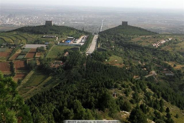 Bi an lang mo Vo Tac Thien gan voi loi tien tri quyen luc-Hinh-2