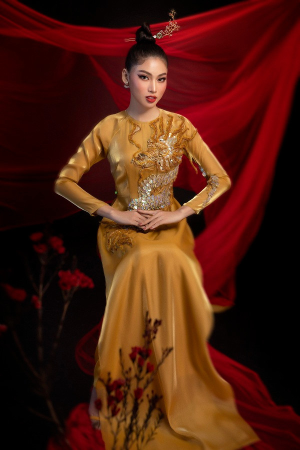 Chỉ còn 1 tháng nữa, cô sẽ chính thức đeo sash Việt Nam và tham gia đấu trường Miss Grand International 2020. Hiện tại cô đang gấp rút trau dồi các kỹ năng cần thiết để có thể gây ấn tượng với bạn bè quốc tế.