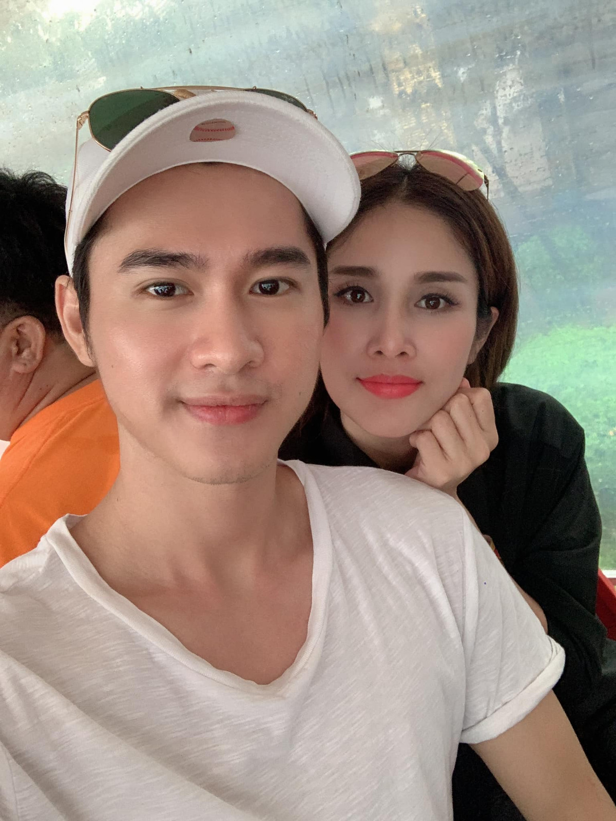 Diễn viên Thảo Trang - Trương Quang Pháp kết hôn vào tháng 10/2020. Cặp đôi quen biết nhau khi đóng phim chung vài năm trước. Cả hai hẹn hò được một năm trước khi chính thức về chung nhà.