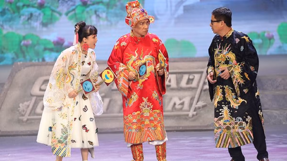 e-Magazine NSƯT Chí Trung: “Người tuổi Sửu có tài, có tâm nhưng không được thích” - Hình 4 e-Magazine NSUT Chi Trung: “Nguoi tuoi Suu co tai, co tam nhung khong duoc thich”-Hinh-4