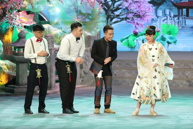 Duy Nam, Trung Ruồi và Mạnh Dũng được gọi là những "tinh tú" (nhân tố mới) của thiên đình. Trong bài phỏng vấn trên Zing, NSƯT Chí Trung chia sẻ chương trình đang bồi dưỡng những diễn viên trẻ để có thể thay thế dàn Táo kỳ cựu trong vài năm tới.