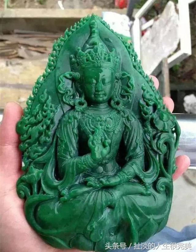 Di cau ca nhat duoc ngoc phi thuy, ban gia 7 ty-Hinh-2