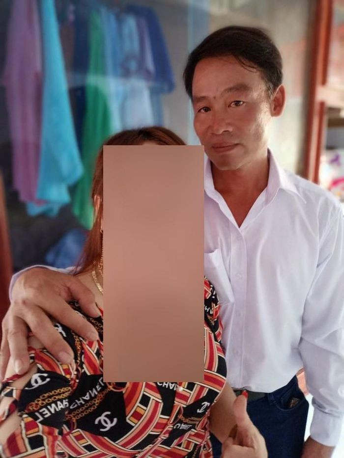 Tin nóng 20/8: Mất hàng trăm triệu vì đưa Sugar Baby về nhà "thân mật" - Hình 2 Tin nong 20/8: Mat hang tram trieu vi dua Sugar Baby ve nha