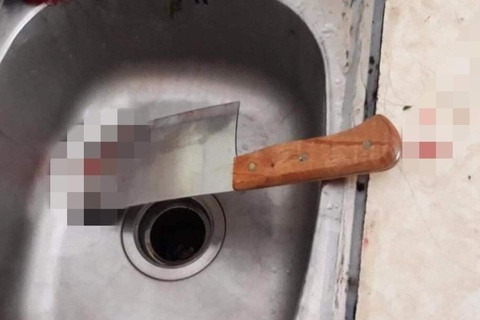 Phat hien thi the nguoi phu nu bi sat hai trong nha tro