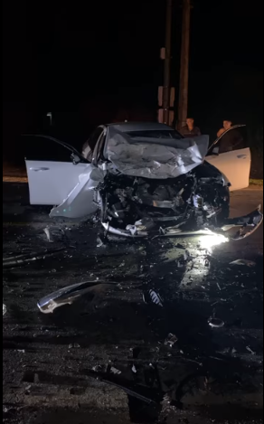 Nhận được tin báo, lực lượng chức năng huyện Vị Xuyên đã có mặt bảo vệ hiện trường và phân luồng phương tiện.