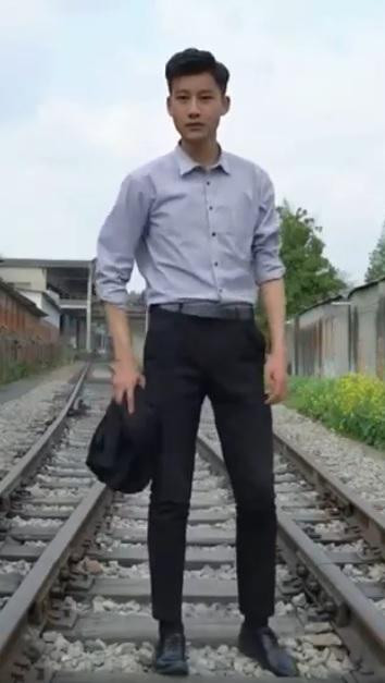 Con trai Quang Dung - Jennifer Pham 13 tuoi da la nam than