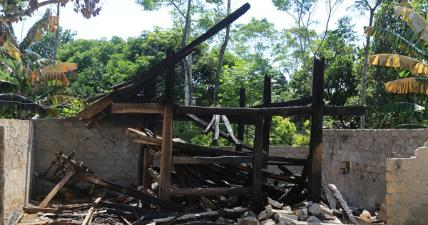 Nu sinh lop 8 dot hang loat nha dan: 14 tuoi xu ly sao?