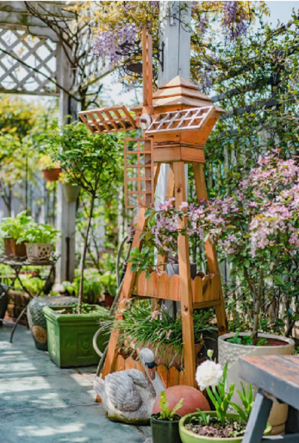 Nguoi phu nu 45 tuoi bien mai nha thanh khu vuon an tuong-Hinh-6