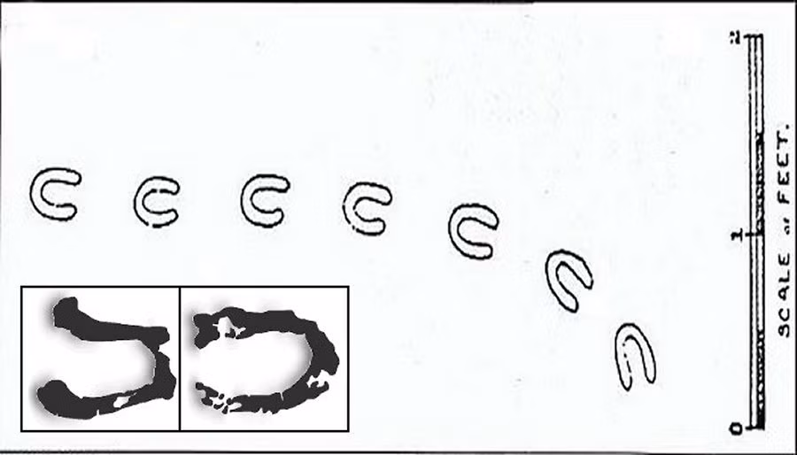 Sở dĩ những dấu chân này được cho là của quỷ dữ vì chúng xuất hiện ở những nơi khó có thể xảy ra như mái nhà phủ tuyết, bức tường cực kỳ cao, ống khói...