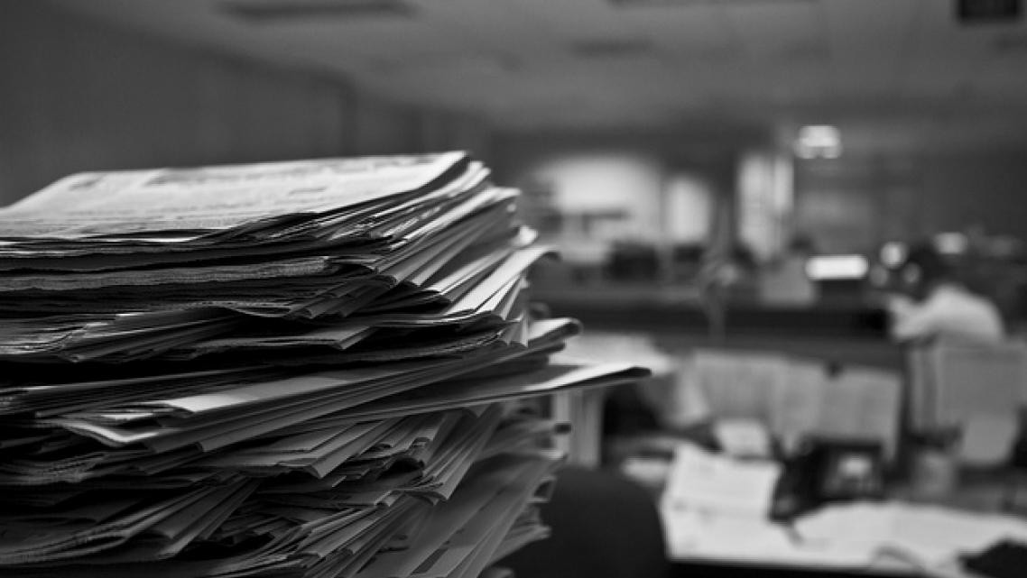 Một trường hợp nổi tiếng là sự việc xảy ra tại Mỹ vào ngày 29/8/1893. Vào ngày hôm ấy, phóng viên tên Samson của tờ báo “Hoàn Cầu” nằm nghỉ trên sofa sau một ngày làm việc mệt nhọc.