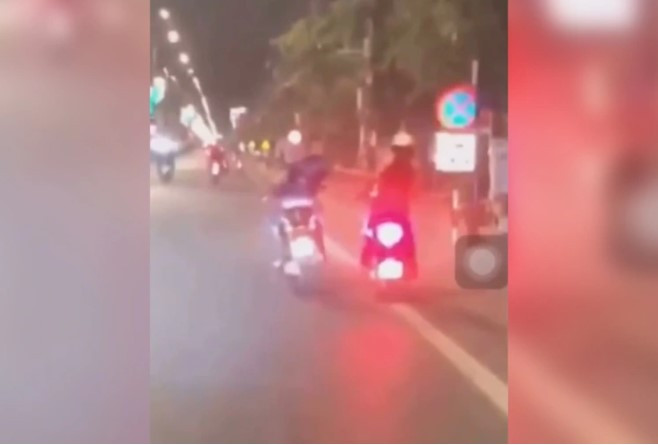 Truy xet doi tuong di SH ngang nhien sam so phu nu tren pho