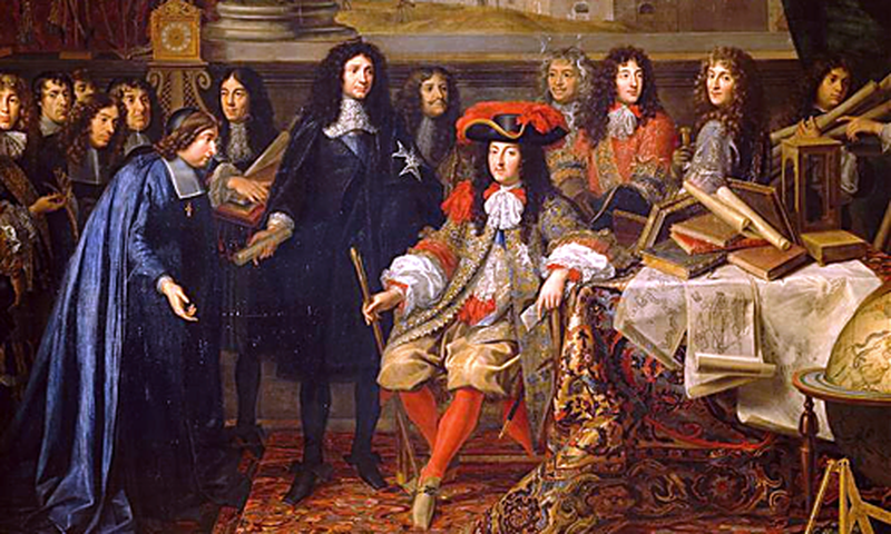 Vua Louis XIV còn được gọi là Vua Mặt trời hay Louis Đại đế. Trong đó, tên gọi Vua Mặt trời xuất phát từ việc ông hoàng này coi bản thân là người được Thượng đế ban cho quyền lực thiêng liêng để thực hiện chế độ quân chủ tuyệt đối. Vì vậy, ông chọn Mặt trời làm biểu tượng cho quyền lực của mình.