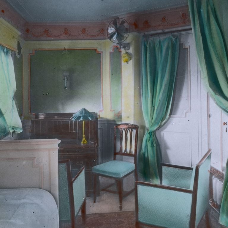 Bà Charlotte Drake Cardeza ở Philadelphia, Mỹ là người bỏ ra hơn 2.560 USD để mua tấm vé hạng cao nhất trên tàu Titanic.