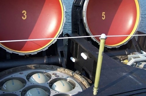 Như vậy, với 22 ống phóng tên lửa (lược bỏ hai ống so với nguyên bản), tổng cộng USS Ohio mang tới 154 quả tên lửa hành trình Tomahawk (trong khi đó tàu ngầm Yasen chỉ mang được 72 quả Kalibr-PL).
